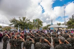 Em Vitória, atividades cívicas e culturais marcam celebrações dos 182 anos de elevação à cidade