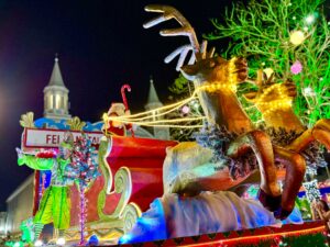 Natal da Vitória encanta famílias com cortejos, música e espetáculos culturais