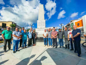 Praça da Vitória, em homenagem a Duque de Caxias, é oficialmente inaugurada