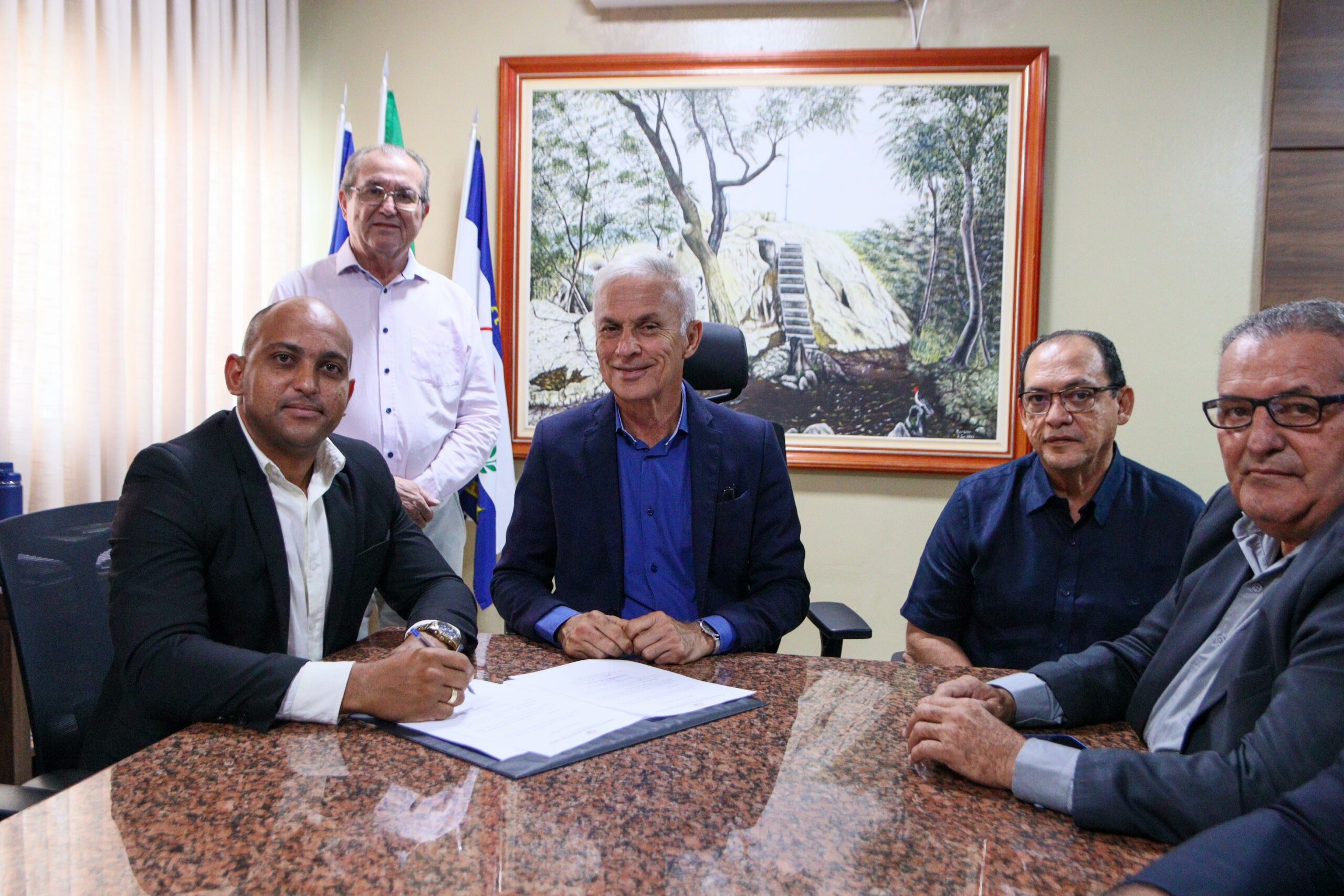 Novos secretários municipais são empossados