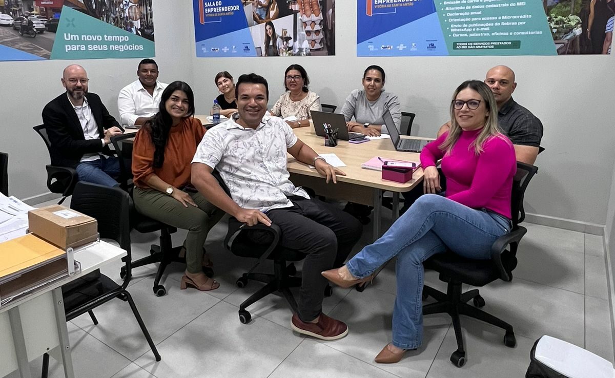 Prefeitura da Vitória de Santo Antão promove reunião para planejar Programa de Atendimento à Comunidade