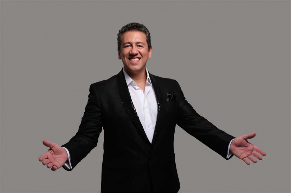Em homenagem ao Dia dos Pais, Vitória realiza shows com atrações locais, Augusto César Filho e Altemar Dutra Júnior