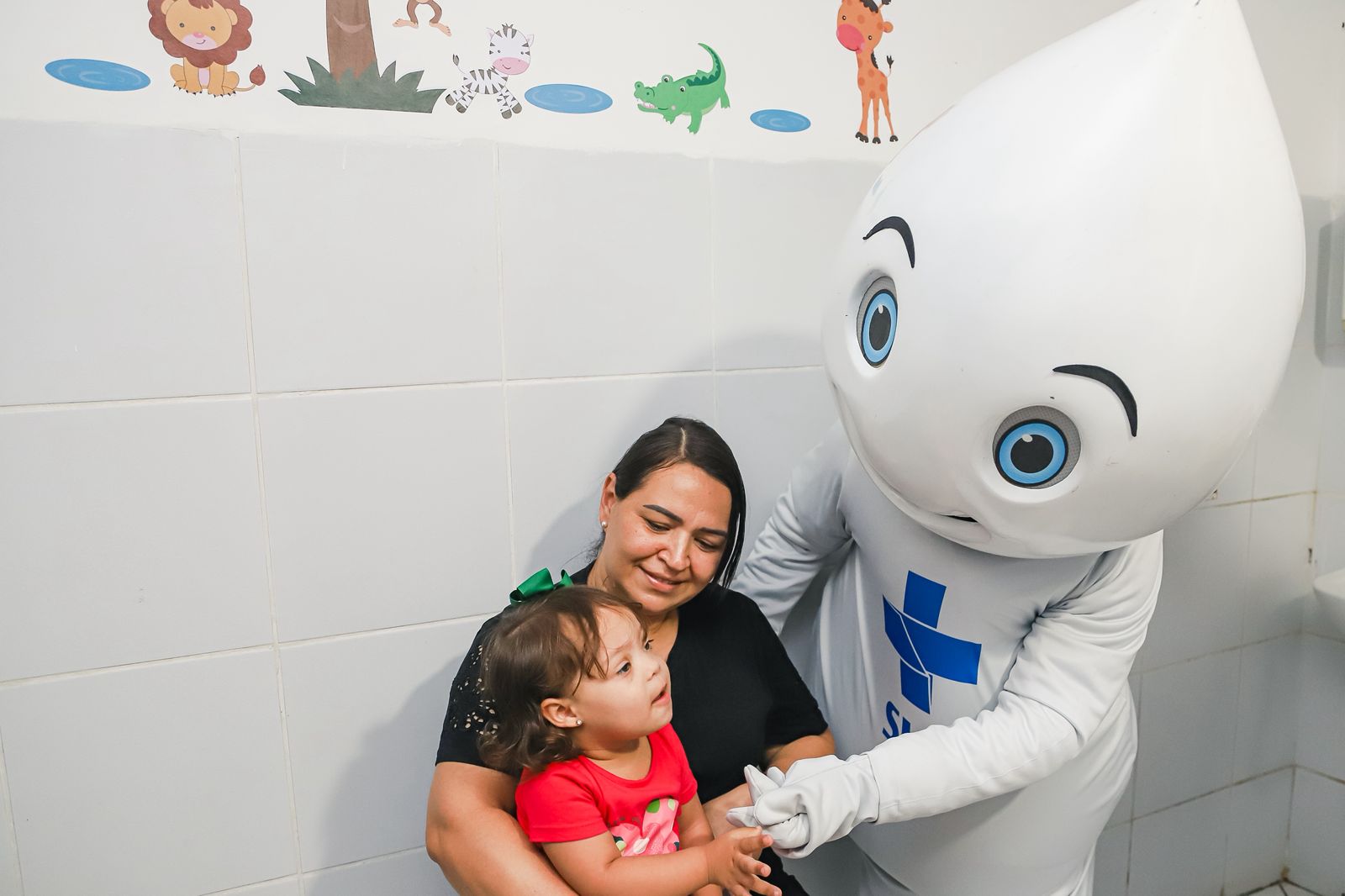 Vitória de Santo Antão inicia imunização inédita contra vírus respiratórios em bebês