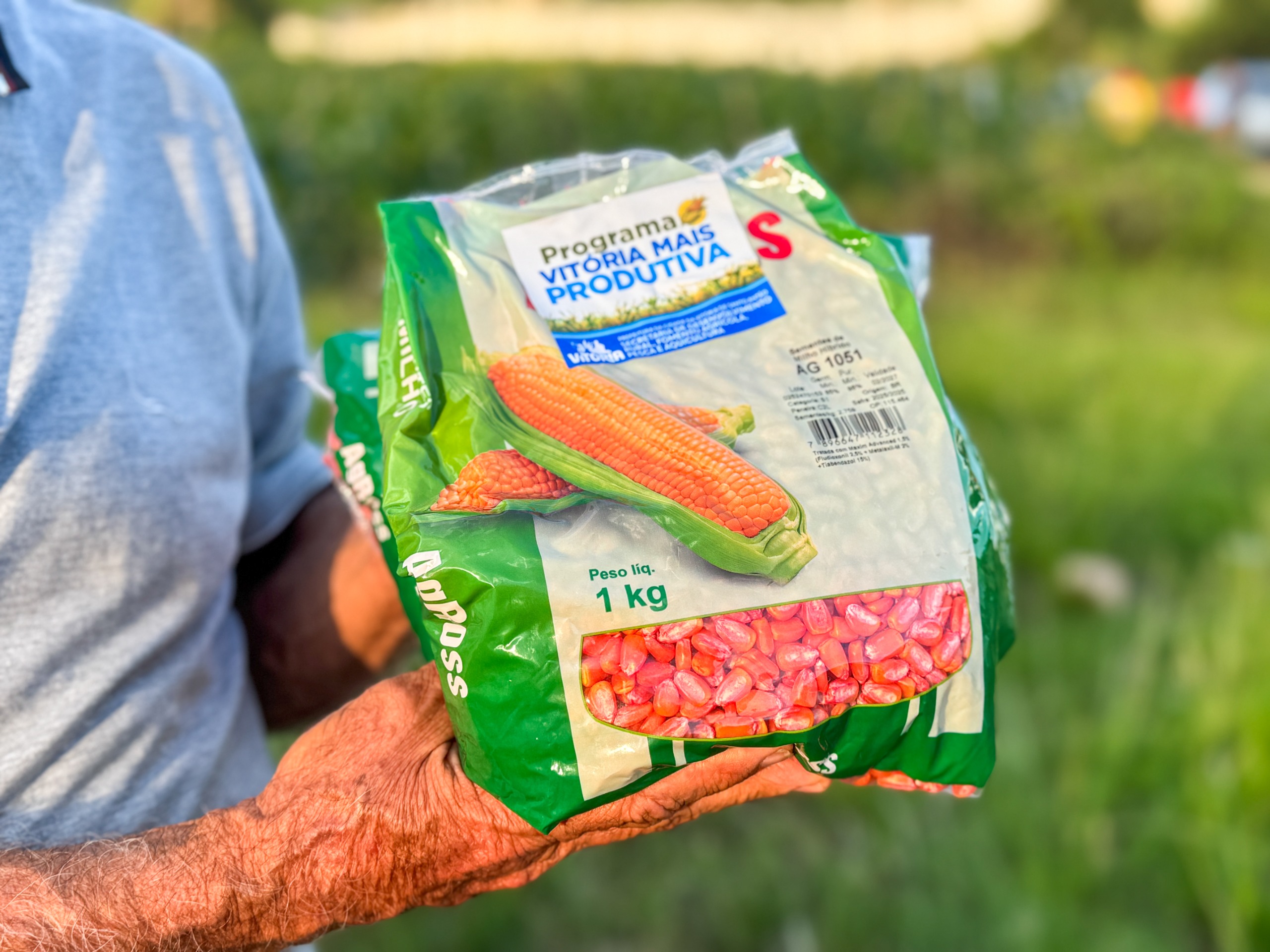 Programa Vitória Mais Produtiva inicia entrega de três toneladas de sementes de milho para a safra 2026